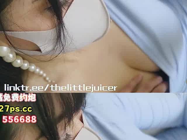 My recent workmate are so open, 1st time come to my home and begin sucking my penis right away