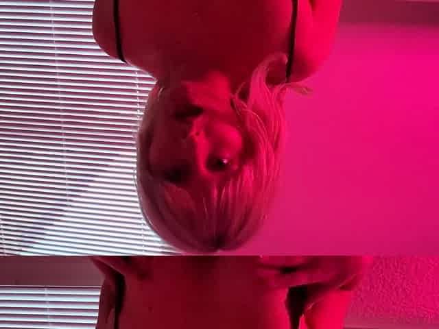 Blonde teen Sierras first erotic masturbation video