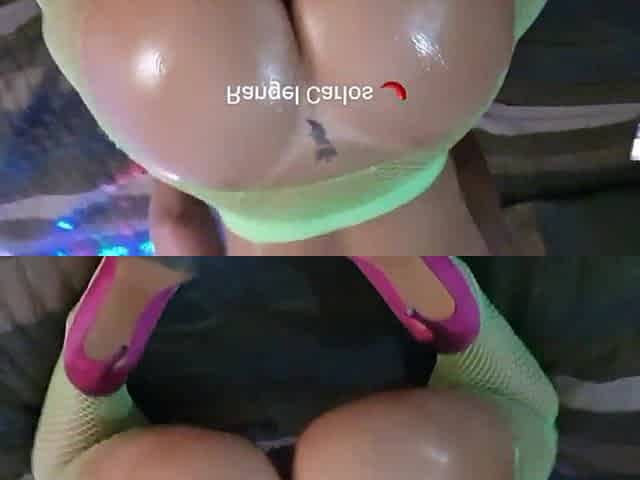 Clapping my booty until u cum