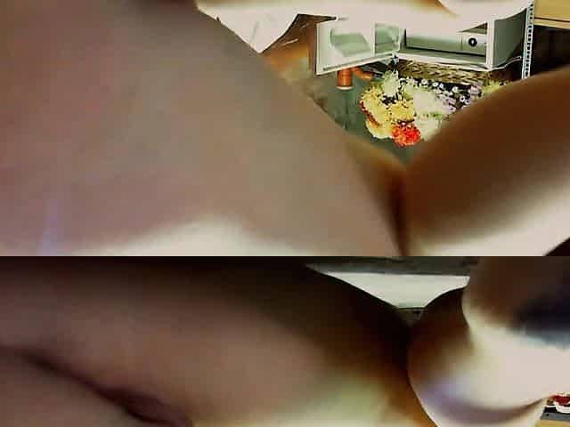 Very impure feet for Nicoletta so obscene that that babe washes 'em in a basin. Do u wanna spy on her?