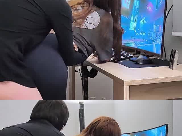 Flawless Booty Golden-haired Giving a Oral