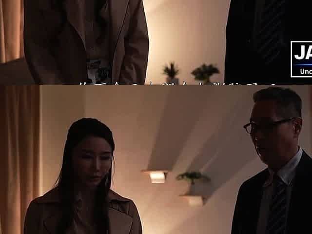 Asian MILF Public Gangbang (Decensored)