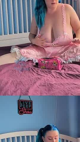 Squirting in Satin - Solo Girl