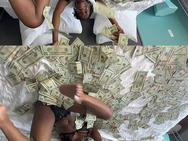 Creamformebaby Fuck Me on the Money