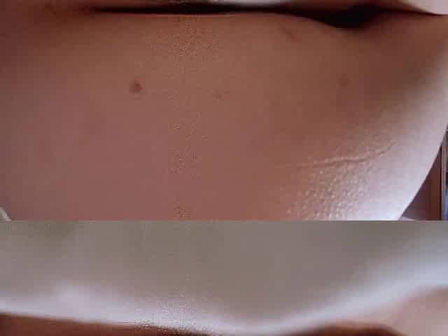 I wanna cum out of hands, so I masturbate, tightly squeezing the love button with my thighs