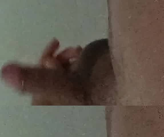 Maintenance in the shower. Inevitable to masturbate