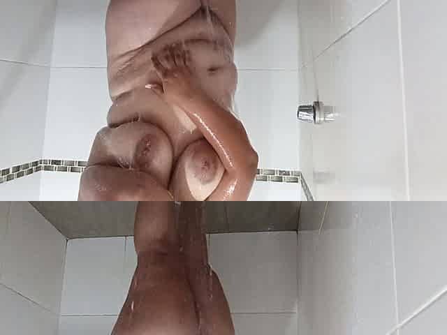 Stepfather Secretly Films His Stepdaughter Taking a Shower While She Touches Her Tits Very Well.