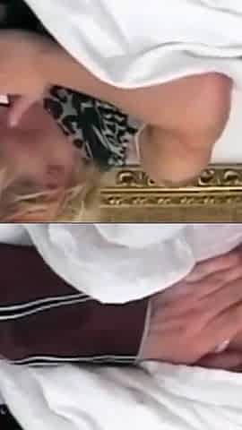 The MILF and the Professor: a Nice Blowjob in the Chair
