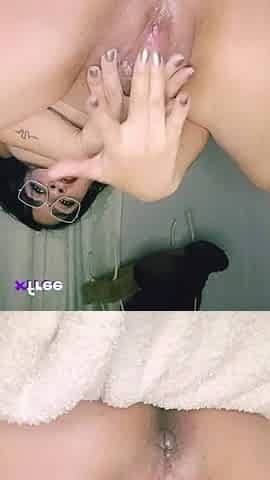bbw fisting her big pussy