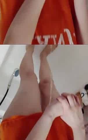 I Decided to Piss Before Taking a Shower