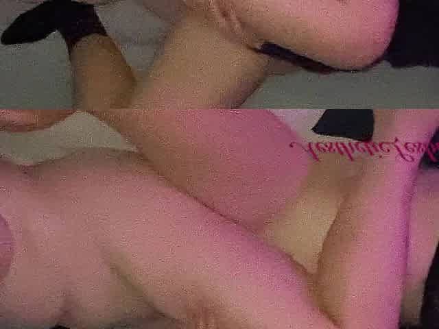 Scissoring with toys! Real lesbo climax