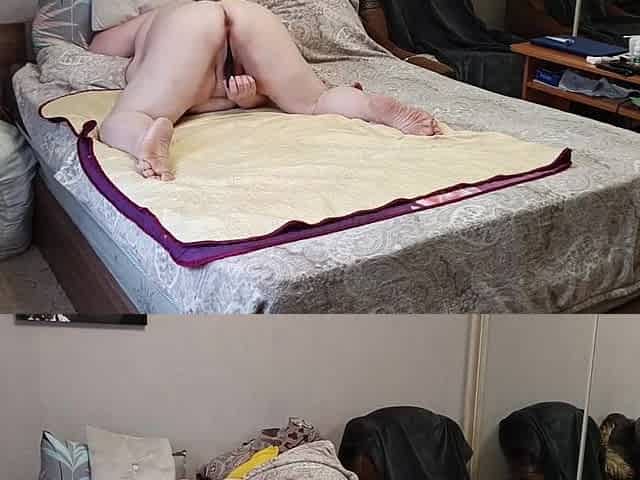 Stepmom Fucks Her Huge Pussy With Sex Toys To Orgasm