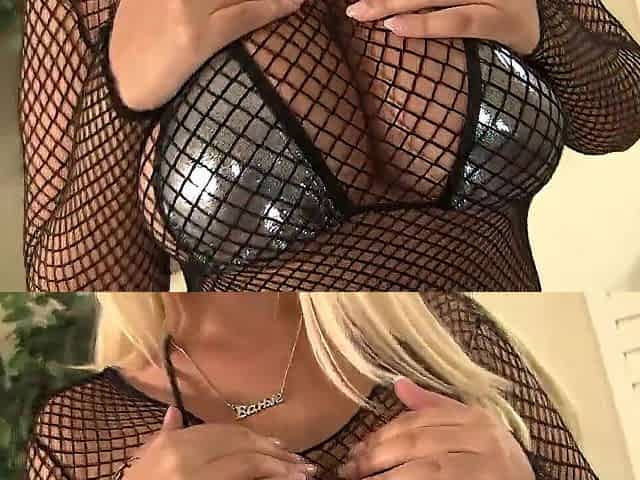 Breasty blond floozy takes a worthwhile penis for climax