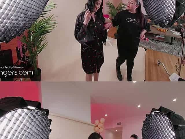 VR Bangers: Hawt Brunette hair Anissa in Nylons Sucks a Biggest Jock and Bangs Missionary