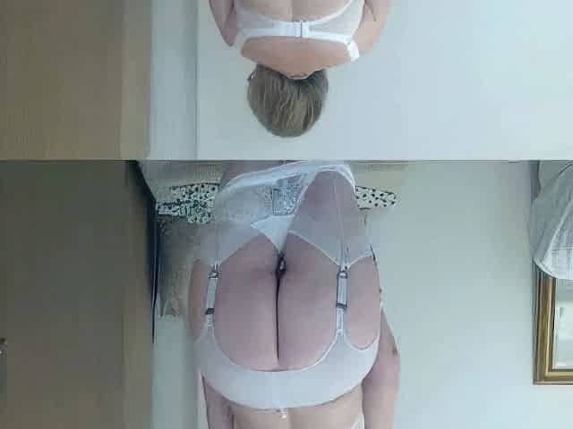 Blonde MILF with Big Boobs Playing Cam Free Porn