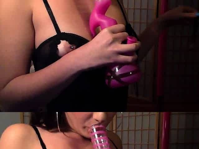 Cute teen amateur brunette masturbating 1