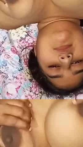 Desi BBW Aunty Topless Tease Big Boobs Squeeze