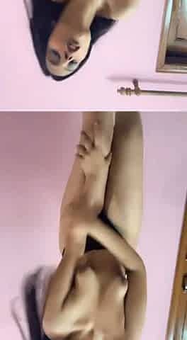 Hot girlfriend naked