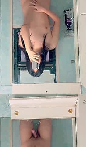 Sissy Do Anal Masturbation Infront of Mirror