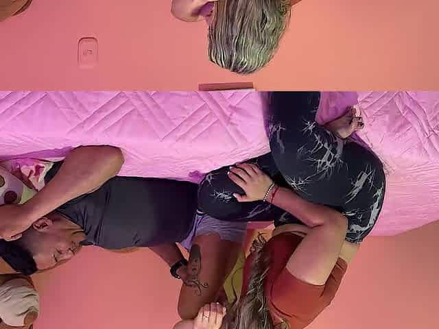 I give my mother's boyfriend a wonderful massage and we end up screwing