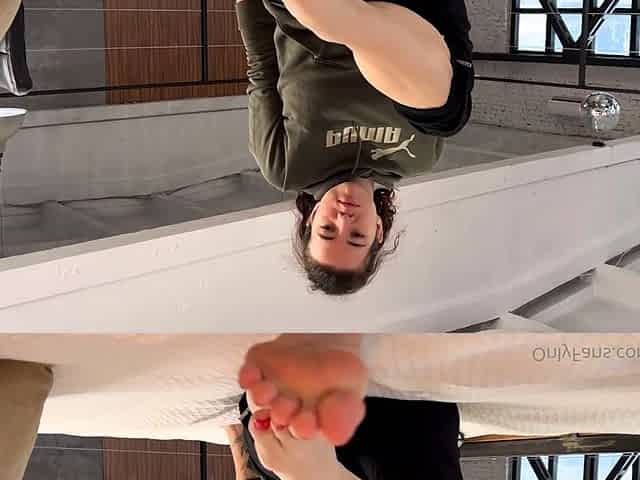 Foot Fetish Solo Derik