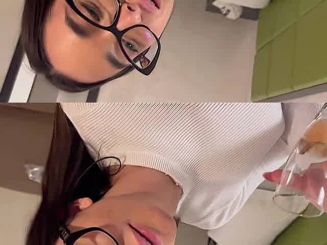 Sara Diamante sbaglia stanza d'hotel e scopa con un figo tatuato