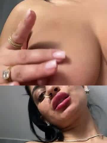 Adelle shows her perfect tits