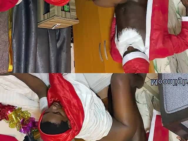 Black stepdaughter sneaky bangs bbc Santa Claus behind her daddy