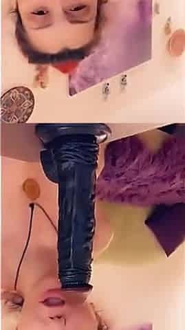 Lesbian Live Sex Kissing Sucking Dildo