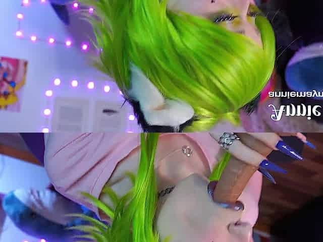 Cosplay hotty having fucn with her anal inserts - Annie May May