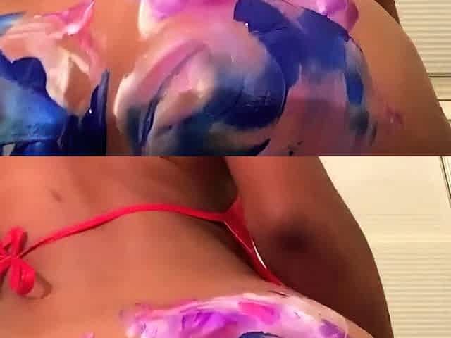 Brunette Solo Webcam Masturbation