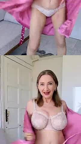Wide open aged snatch close up and giant bouncing titties