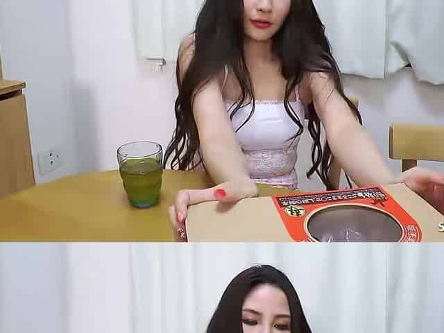 Japanese mom talk to Hump