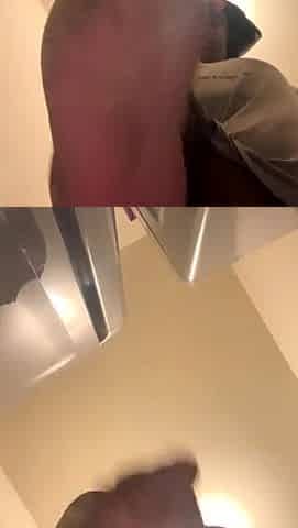 Amateur Foot Fetish Girlfriend Sucks and gives a Footjob