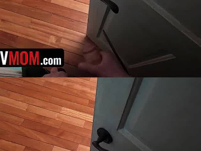 Step-mommy Not ever Wears Pants At Home - PervMom