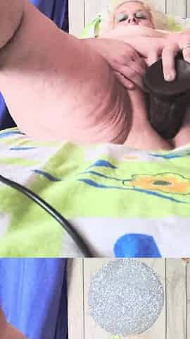 Between Her Fanny Goes Sweet Daddy
