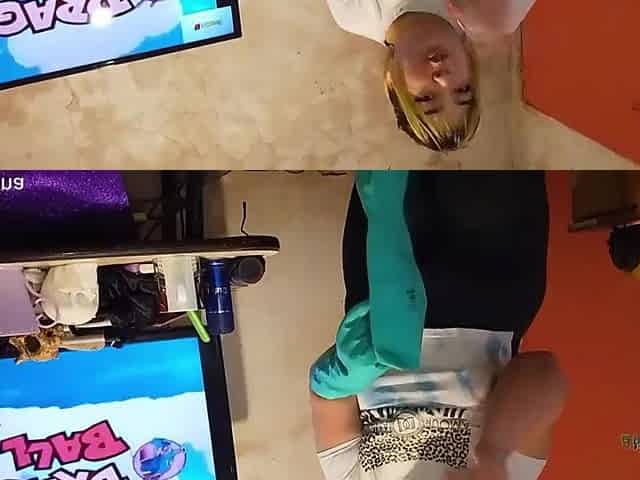 POV: Your ally's mama catches u and forces u to smell her stinky booty