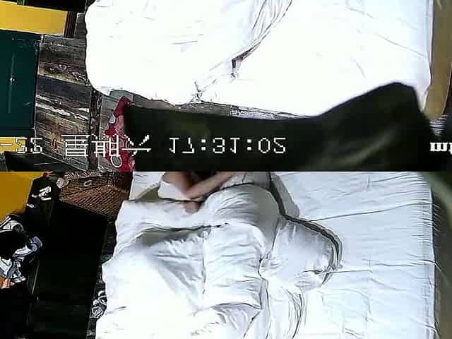 Horny fat arab housewife fingered on amateur hidden cam