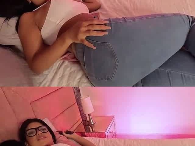 Rosxana and her large butt drive me so mad that I even ripped her jeans to screw her mercilessly!