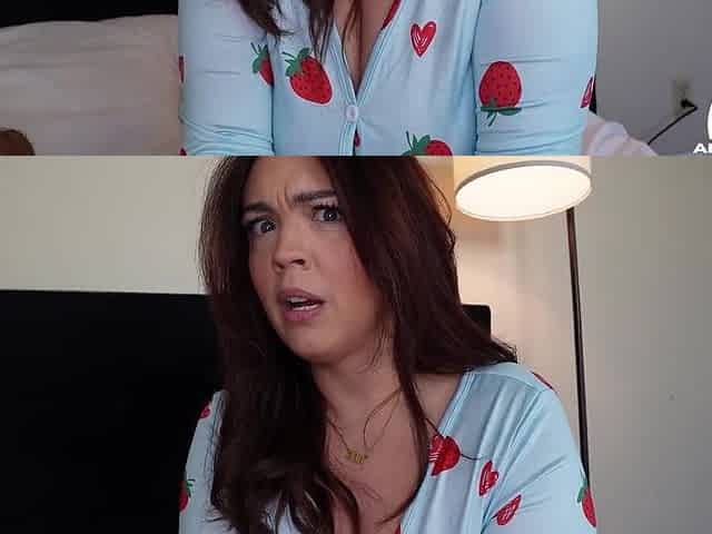 Scarlett Seduces And Scarlett Venom - Thick Stepsis Seduces You In Her Sexy Pajamas