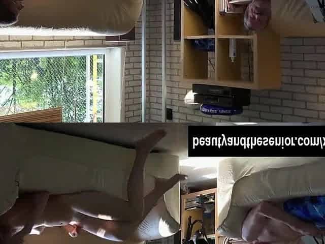 Hawt teen Daisy suck Jean's old rod