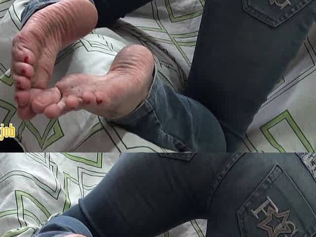 Jeans, Dirty and Wrinkled Soles Footjob
