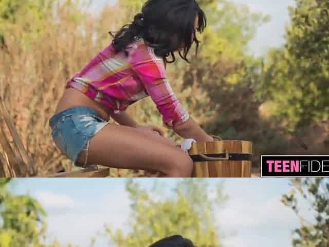 TEENFIDELITY Constricted Bodied Ariana Marie Creampie