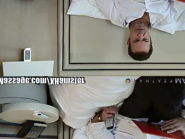 Travelling Businessman gets Erotic Hotel Massage