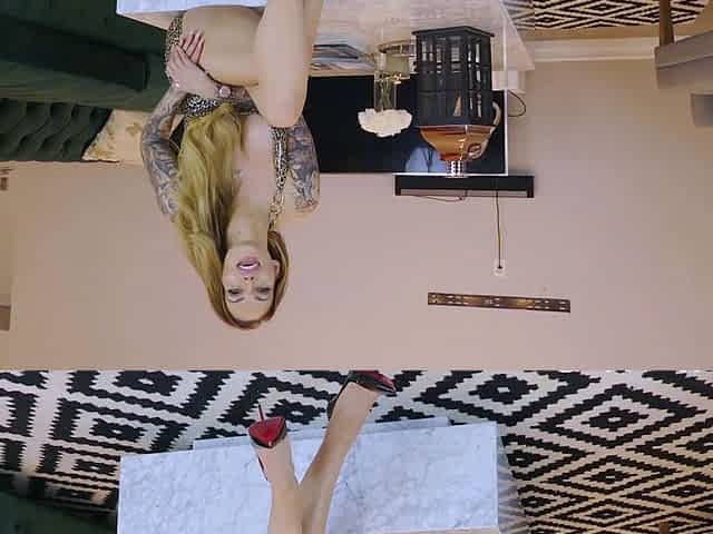 Amazing blonde german webcam milf high heel masturbation