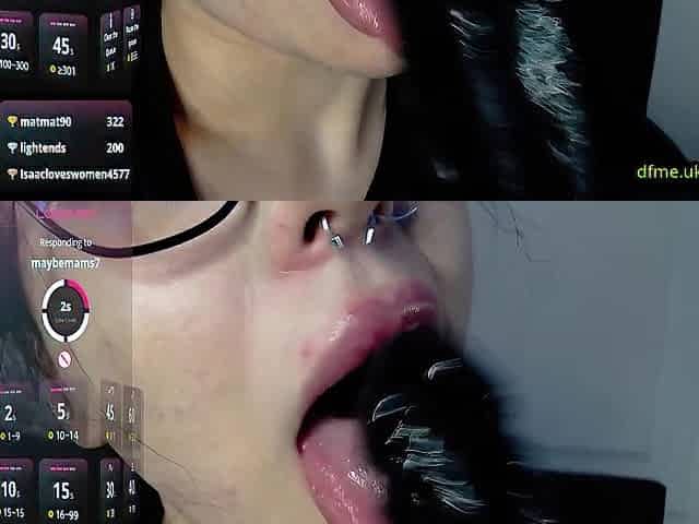 A Sexy Late-Night Session with RavenFoxxy That Feels Personal