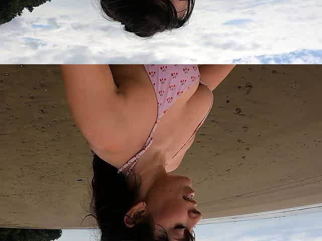 Close up MILF masturbation