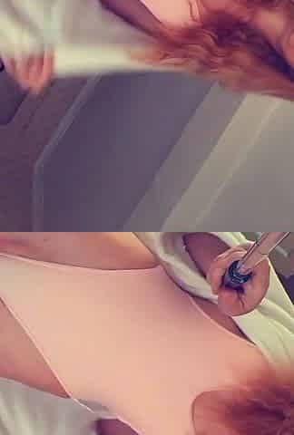 Webcam busty blonde stripped covered by oil anal masturbate