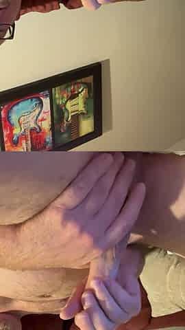 Watching porn til i cum loudly