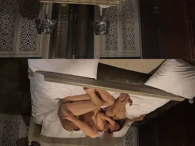 putain elle est bonne a baiser en trio